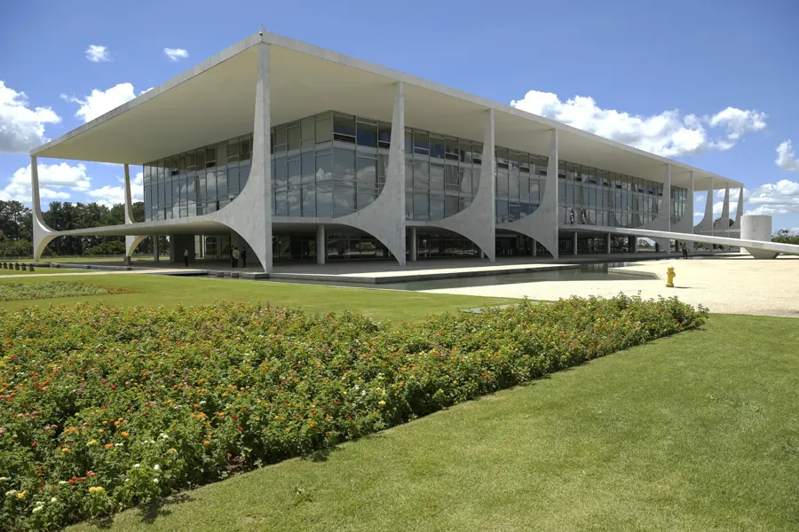 Fachada do Palácio do Planalto, 02/04/2020. Pedro França/Agência Senado, CC BY 2.0