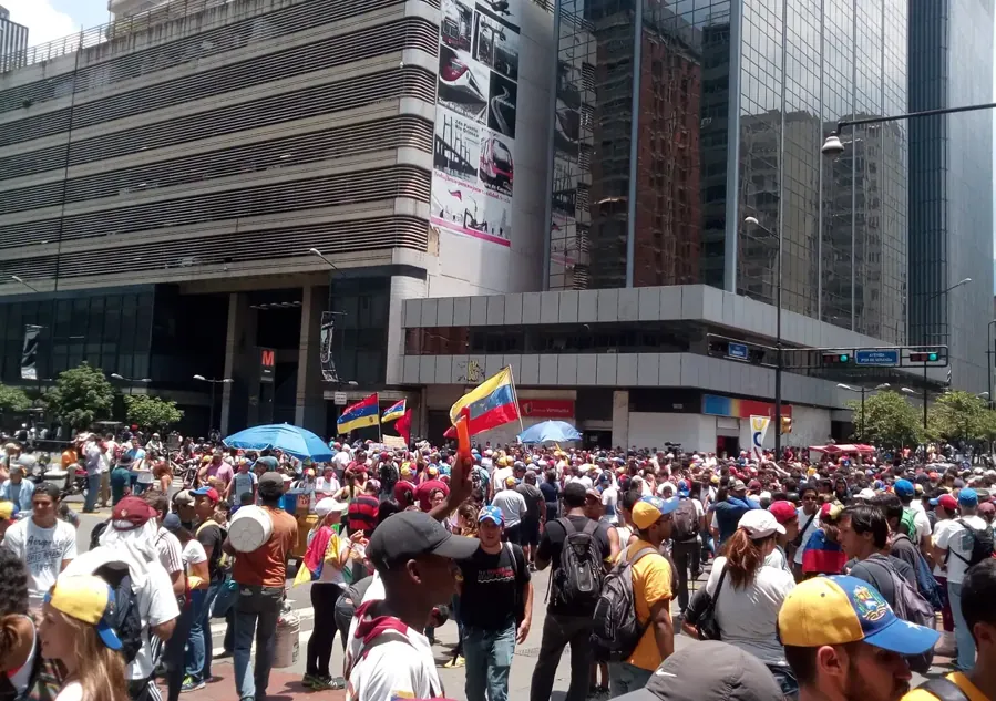 Protesto em Caracas, 2017. Foto: NoonIcarus, CC BY-SA 4.0