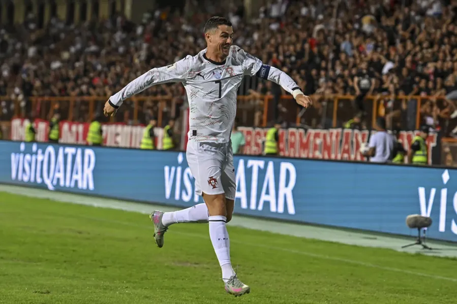 Cristiano Ronaldo comemora um gol por Portugal. Foto: YantsImages / Wikimedia Commons, CC BY-SA 4.0