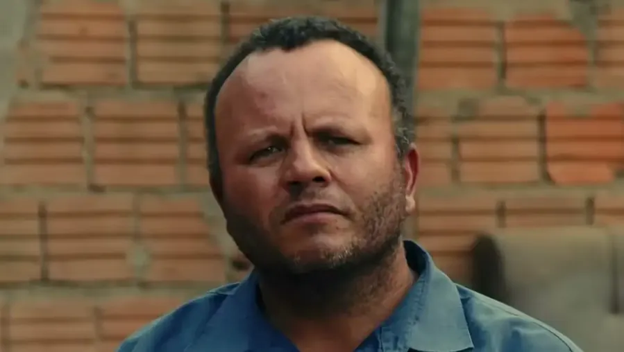 Morador no vídeo do Nikolas. Reprodução/Instagram @nikolasferreiradm