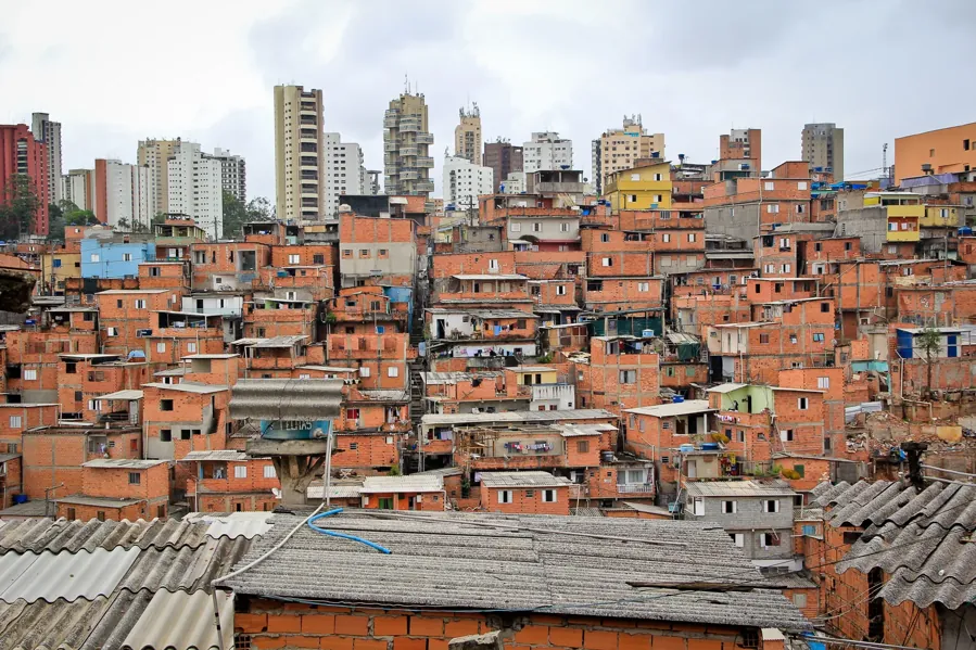 Paraisópolis, na zona sul de São Paulo, onde Gilson encontrou o violão no grupo de oração da mãe