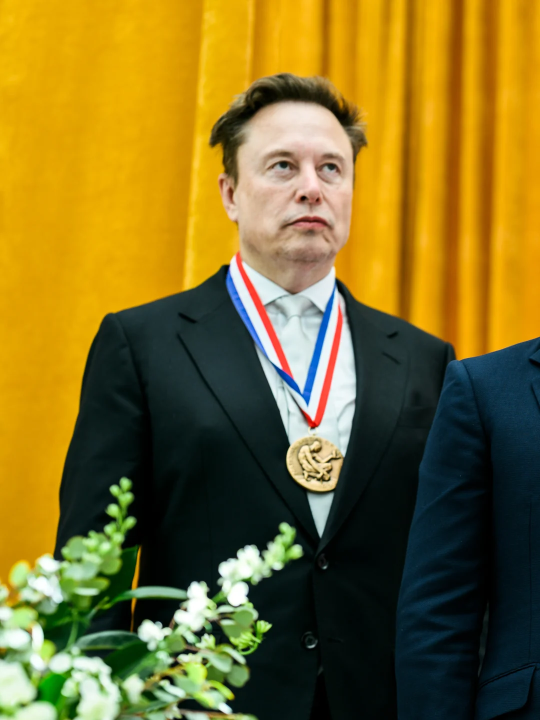 Elon Musk com a Medalha Nacional de Ciência, em Washington, 8 de outubro de 2026. Foto: Casa Branca, domínio público, via Wikimedia Commons