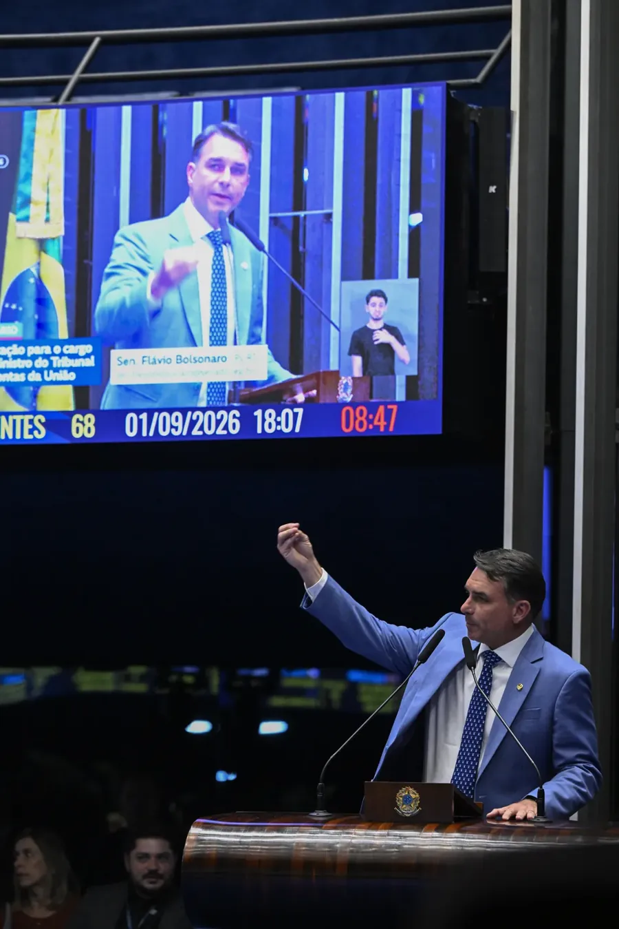 Flávio Bolsonaro na tribuna do Senado, em 1º de setembro de 2026. Foto: Carlos Moura / Agência Senado, via Wikimedia Commons, CC BY-SA 4.0