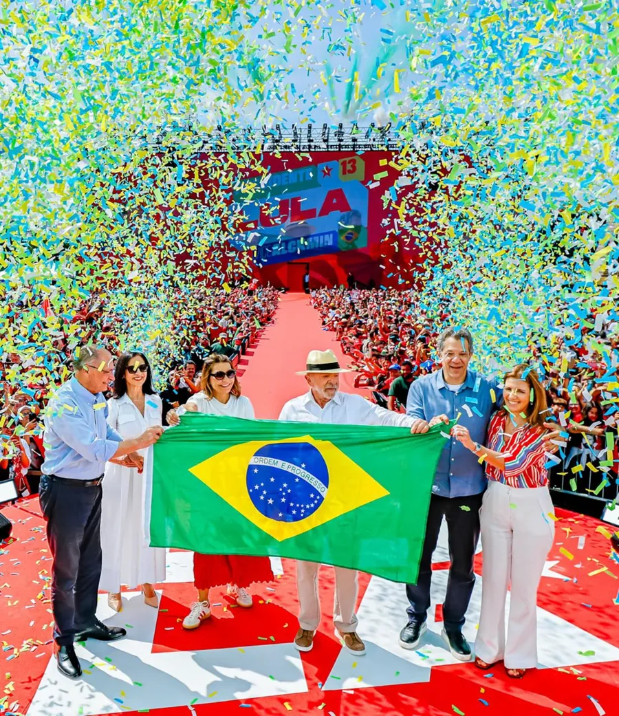 Lula no lançamento da campanha de 2026. Foto: Lula Oficial, via Wikimedia Commons, CC BY-SA 4.0