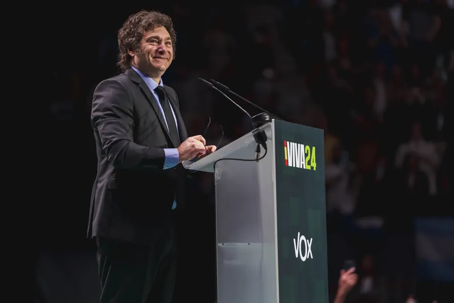Javier Milei, presidente da Argentina, em maio de 2024. Foto: Vox España, via Wikimedia Commons, CC0