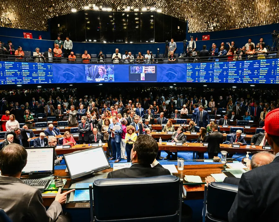 Plenário do Senado na votação do fim da escala 6x1, 14/10/2026. Foto: Pedro Gontijo/Senado Federal, CC BY-SA 4.0