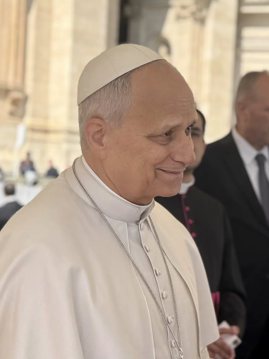Papa Leão XIV na Praça de São Pedro, em março de 2026. Foto: Ministério das Relações Exteriores da Estônia / Wikimedia Commons, CC BY 4.0