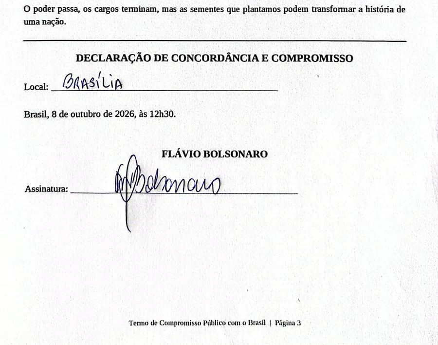 Local, data e assinatura de Flávio Bolsonaro na página 3 do termo. Reprodução